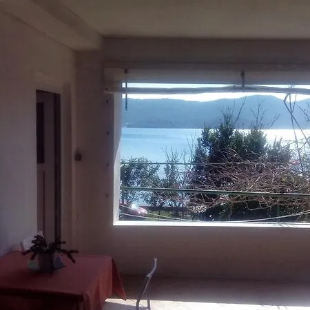 Lägenhet By The Sea Kuciste, Peljesac - 12832